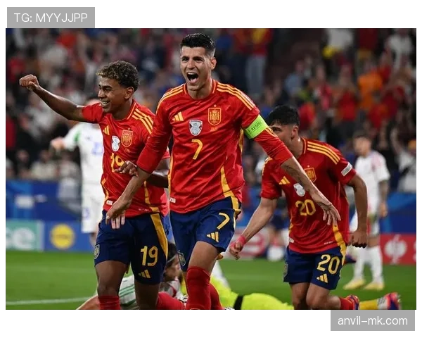 格鲁吉亚国家队十字军团迎关键对决，全力冲击2024欧洲杯席位