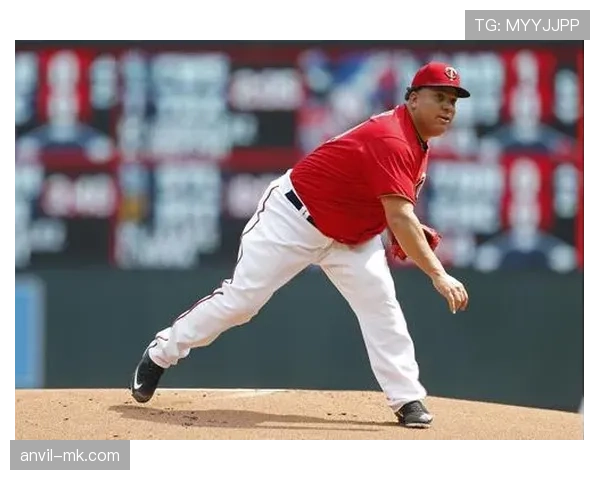 科隆关键球员表现抢眼,球队竞争力显著提升引关注 科隆关键球员表现抢眼,球队竞争力显著提升引关注